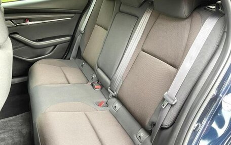 Mazda 3, 2022 год, 1 200 000 рублей, 33 фотография