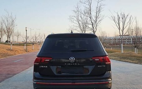 Volkswagen Tiguan II, 2025 год, 3 450 000 рублей, 4 фотография