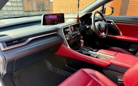 Lexus RX IV рестайлинг, 2016 год, 4 600 000 рублей, 28 фотография