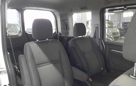 Honda Stepwgn IV, 2022 год, 2 090 000 рублей, 9 фотография