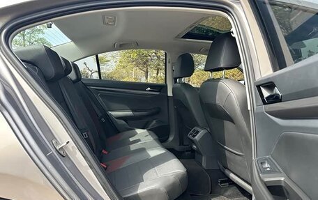 Volkswagen Bora, 2021 год, 1 750 000 рублей, 20 фотография