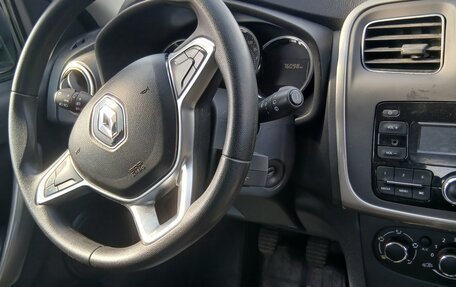 Renault Sandero II рестайлинг, 2019 год, 999 000 рублей, 6 фотография