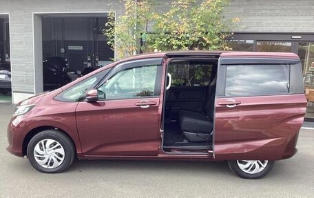 Honda Freed II, 2019 год, 1 072 000 рублей, 8 фотография