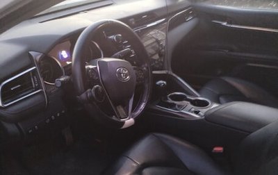 Toyota Camry, 2019 год, 2 200 000 рублей, 1 фотография