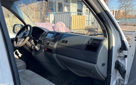 Volkswagen Transporter T5 рестайлинг, 2009 год, 650 000 рублей, 6 фотография