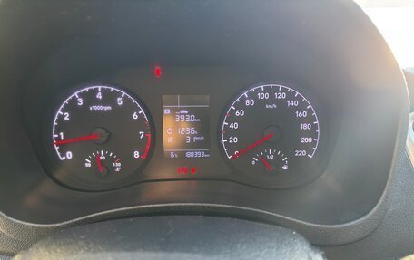 Hyundai Solaris II рестайлинг, 2018 год, 1 050 000 рублей, 10 фотография