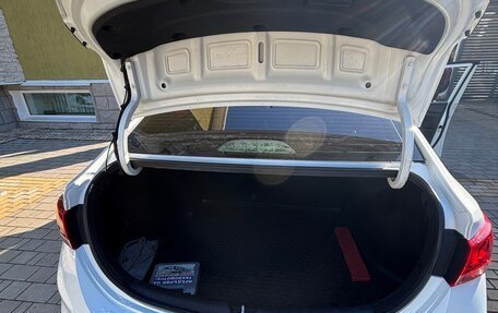 Hyundai Solaris II рестайлинг, 2018 год, 1 050 000 рублей, 11 фотография