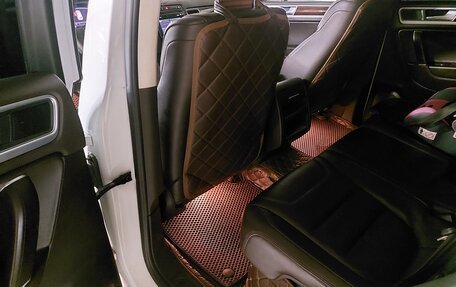 Volkswagen Touareg III, 2015 год, 2 400 000 рублей, 7 фотография