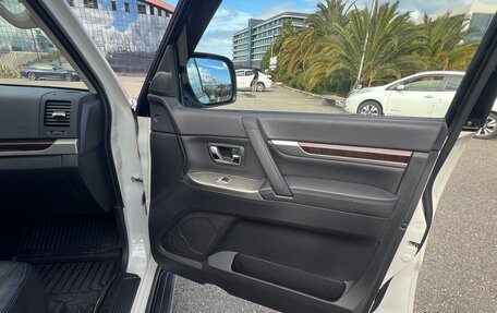 Mitsubishi Pajero IV, 2021 год, 3 599 000 рублей, 15 фотография