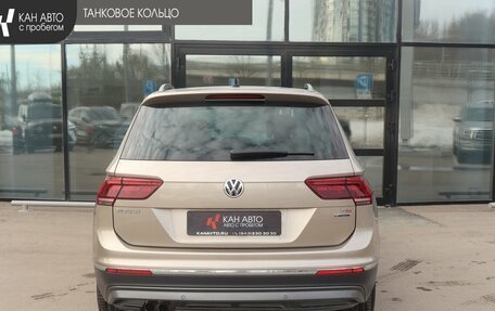Volkswagen Tiguan II, 2017 год, 2 285 000 рублей, 4 фотография