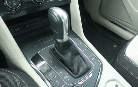 Volkswagen Tiguan II, 2017 год, 2 285 000 рублей, 12 фотография