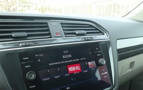 Volkswagen Tiguan II, 2017 год, 2 285 000 рублей, 10 фотография