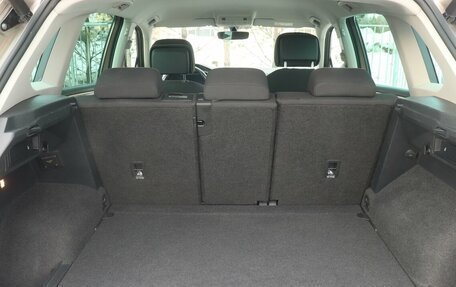 Volkswagen Tiguan II, 2017 год, 2 285 000 рублей, 18 фотография