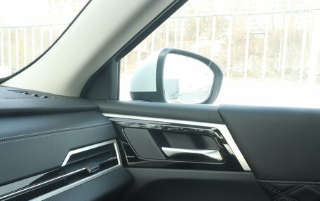 Mitsubishi Outlander, 2023 год, 4 015 000 рублей, 17 фотография