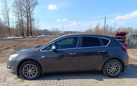 Opel Astra J, 2013 год, 875 000 рублей, 3 фотография