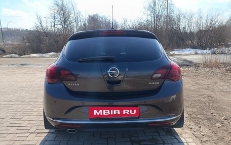 Opel Astra J, 2013 год, 875 000 рублей, 2 фотография
