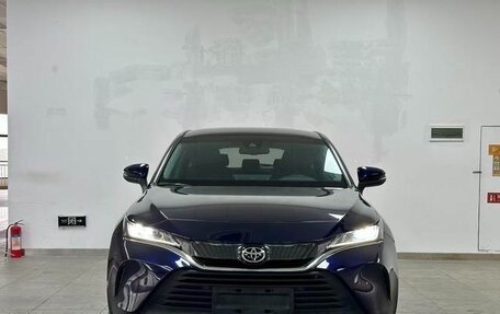 Toyota Harrier, 2024 год, 4 080 000 рублей, 2 фотография