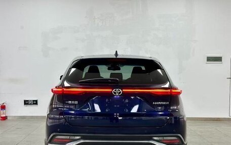 Toyota Harrier, 2024 год, 4 080 000 рублей, 5 фотография