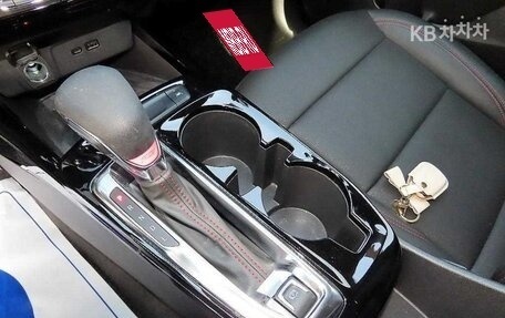 Chevrolet Trax, 2023 год, 1 830 000 рублей, 10 фотография