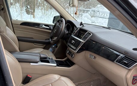 Mercedes-Benz M-Класс, 2013 год, 2 500 000 рублей, 4 фотография