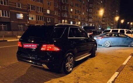 Mercedes-Benz M-Класс, 2013 год, 2 500 000 рублей, 2 фотография