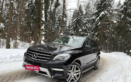 Mercedes-Benz M-Класс, 2013 год, 2 500 000 рублей, 8 фотография