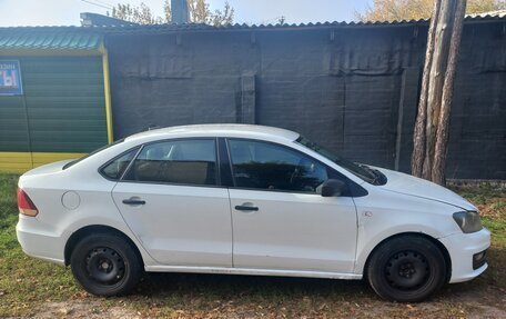 Volkswagen Polo VI (EU Market), 2018 год, 650 000 рублей, 4 фотография