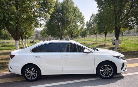 KIA K3, 2023 год, 1 630 000 рублей, 5 фотография