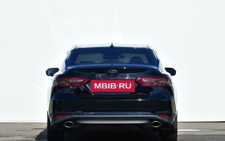 Toyota Camry, 2020 год, 3 200 000 рублей, 4 фотография