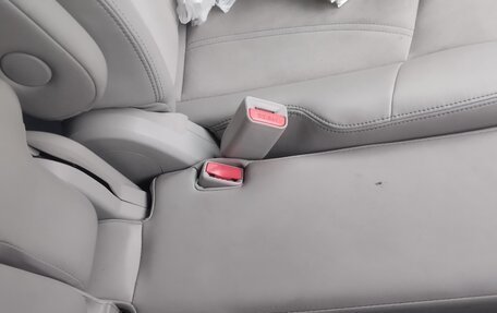 Nissan Serena IV, 2015 год, 1 200 000 рублей, 16 фотография