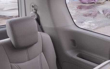 Nissan Serena IV, 2015 год, 1 200 000 рублей, 15 фотография