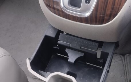 Nissan Serena IV, 2015 год, 1 200 000 рублей, 18 фотография