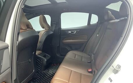 Volvo S60 III, 2021 год, 3 832 000 рублей, 15 фотография