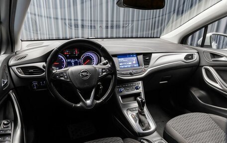 Opel Astra K, 2019 год, 1 490 000 рублей, 10 фотография
