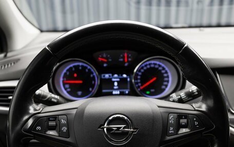 Opel Astra K, 2019 год, 1 490 000 рублей, 13 фотография