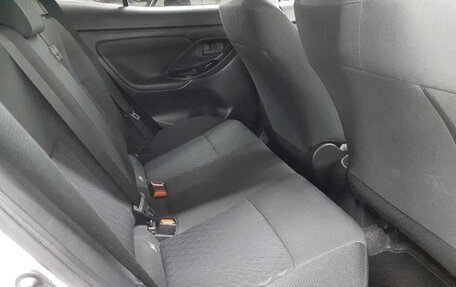 Toyota Yaris Cross, 2022 год, 1 530 000 рублей, 10 фотография