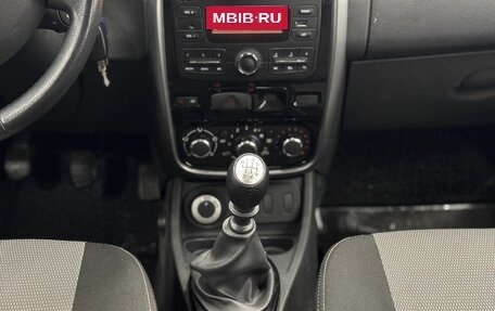 Renault Duster I рестайлинг, 2013 год, 999 000 рублей, 14 фотография