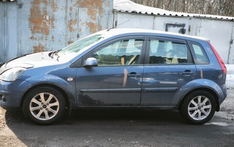 Ford Fiesta, 2008 год, 595 000 рублей, 3 фотография
