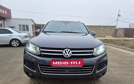Volkswagen Touareg III, 2014 год, 2 150 000 рублей, 2 фотография