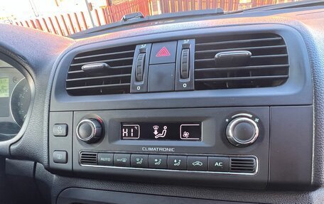 Skoda Fabia II, 2011 год, 699 000 рублей, 12 фотография