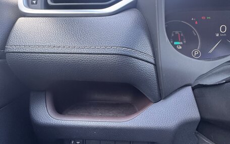 Toyota RAV4, 2024 год, 5 600 000 рублей, 12 фотография