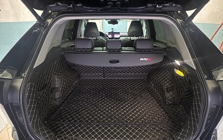 Toyota RAV4, 2024 год, 5 600 000 рублей, 20 фотография