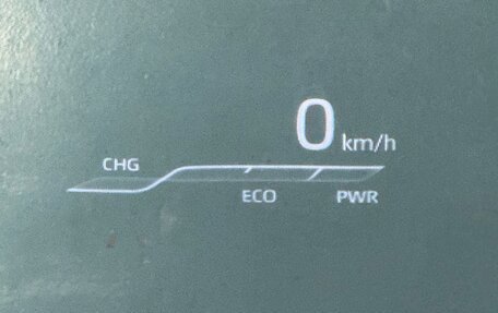 Toyota RAV4, 2024 год, 5 600 000 рублей, 17 фотография