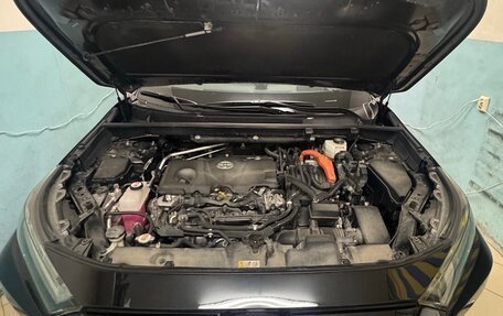 Toyota RAV4, 2024 год, 5 600 000 рублей, 24 фотография