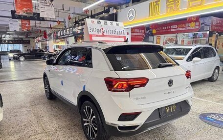 Volkswagen T-Roc I, 2025 год, 1 850 000 рублей, 9 фотография