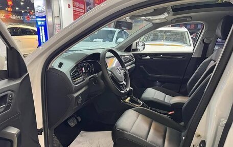 Volkswagen T-Roc I, 2025 год, 1 850 000 рублей, 8 фотография