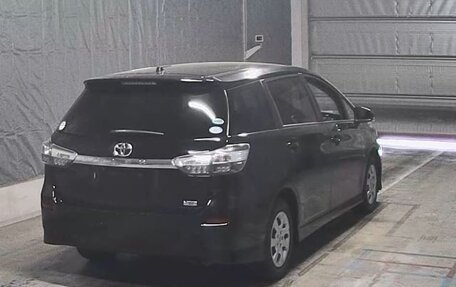 Toyota Wish II, 2016 год, 1 230 000 рублей, 3 фотография