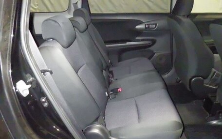 Toyota Wish II, 2016 год, 1 230 000 рублей, 7 фотография