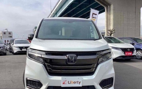 Honda Stepwgn IV, 2022 год, 1 880 000 рублей, 1 фотография