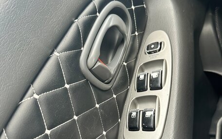 KIA Shuma II, 2002 год, 190 000 рублей, 11 фотография